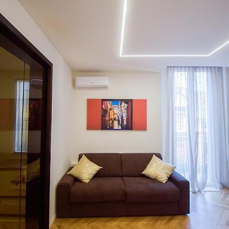 Sibilla Suite Apartment - Via Piella 14 Bologna Ngoại thất bức ảnh