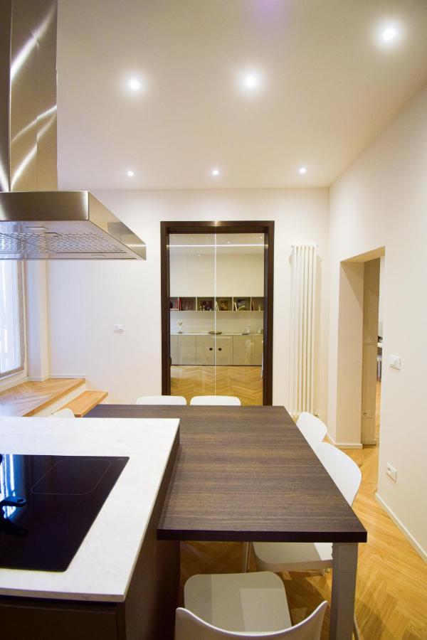 Sibilla Suite Apartment - Via Piella 14 Bologna Ngoại thất bức ảnh