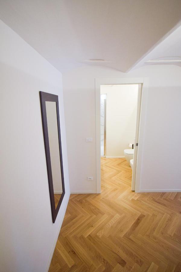 Sibilla Suite Apartment - Via Piella 14 Bologna Ngoại thất bức ảnh
